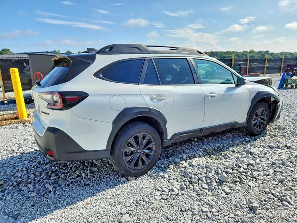 2024 SUBARU OUTBACK Onyx Edition