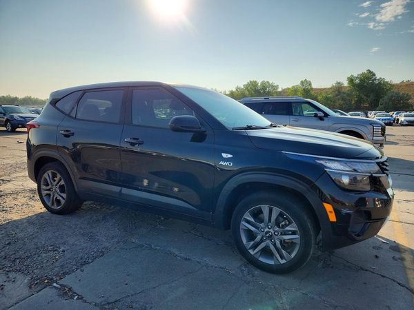 2021 KIA SELTOS LX