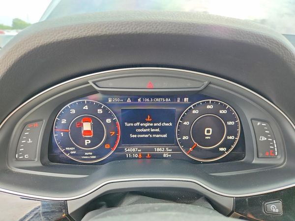 2017 AUDI Q7 quattro Premium Plus
