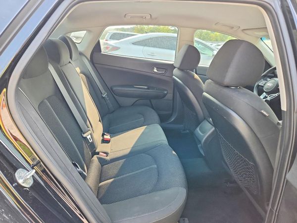 2019 KIA OPTIMA LX, S
