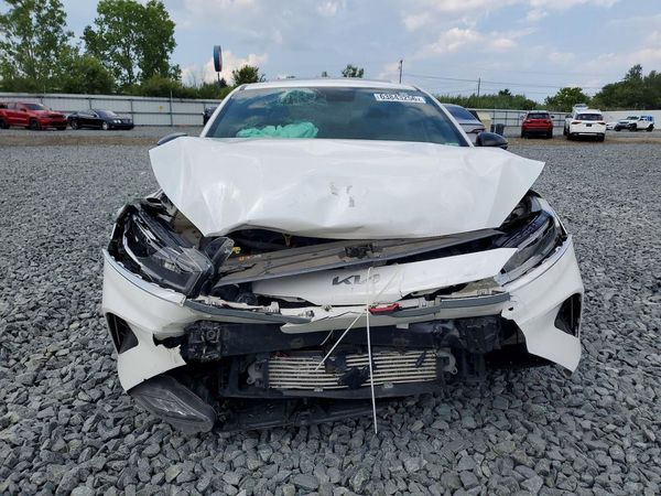 2022 KIA FORTE GT
