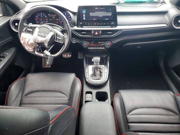 2022 KIA FORTE GT