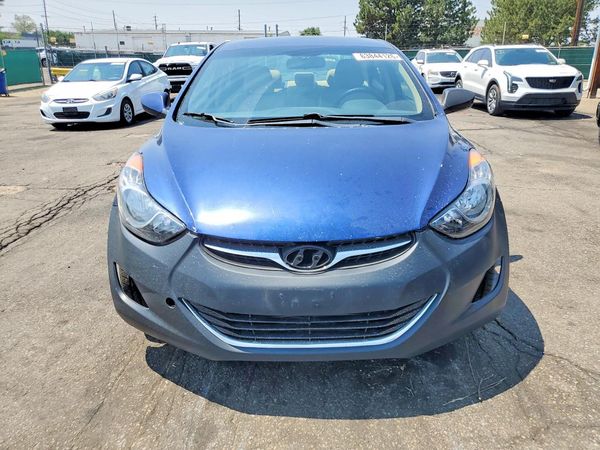 2013 HYUNDAI ELANTRA