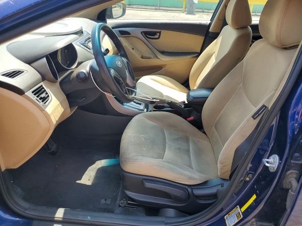 2013 HYUNDAI ELANTRA