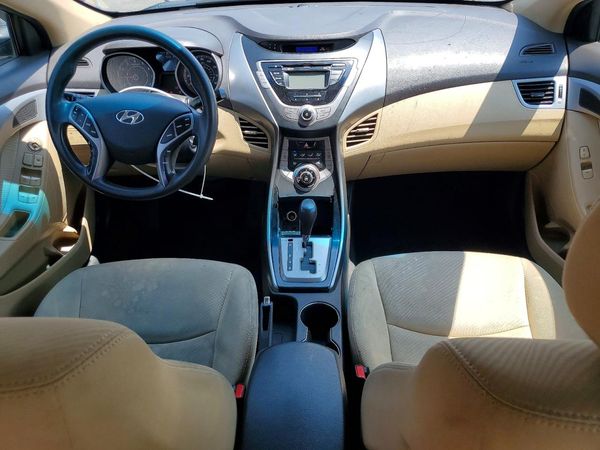 2013 HYUNDAI ELANTRA