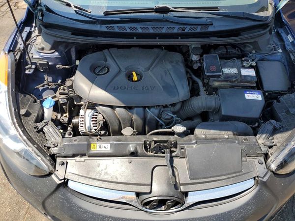 2013 HYUNDAI ELANTRA