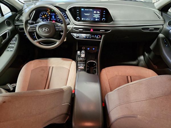 2021 HYUNDAI SONATA SE