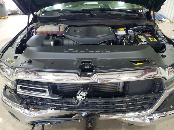 2026 RAM 1500 LIMITED CREW CAB 4X4