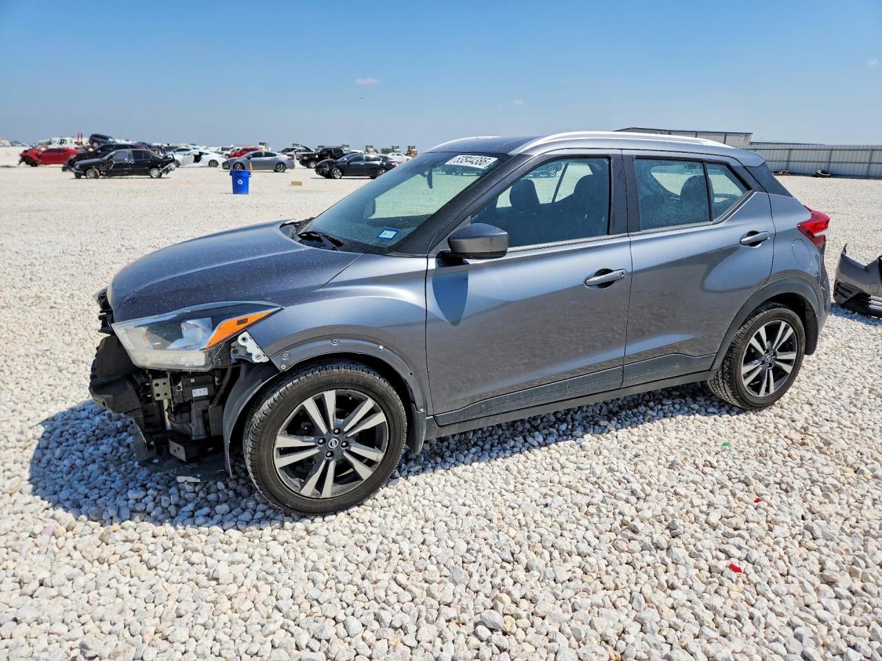 2020 NISSAN KICKS