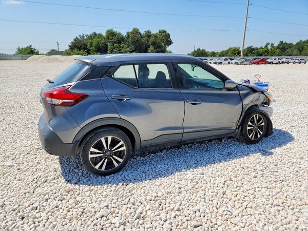 2020 NISSAN KICKS