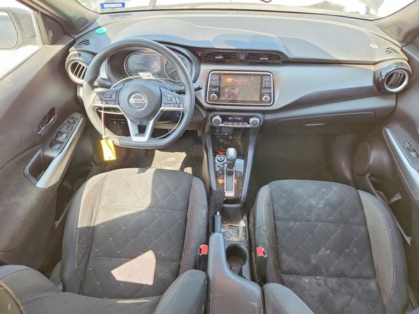 2020 NISSAN KICKS