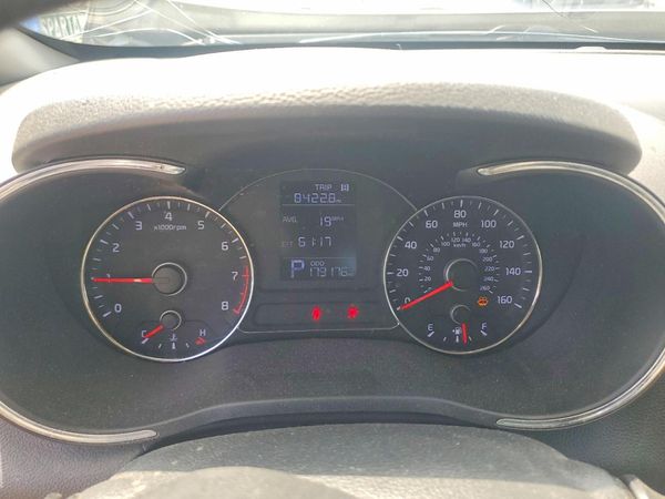 2016 KIA FORTE GL (Middle-Low Grade)