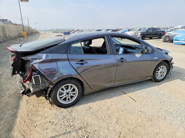 2022 TOYOTA PRIUS