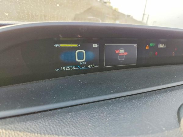 2022 TOYOTA PRIUS