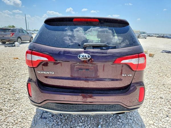 2015 KIA SORENTO