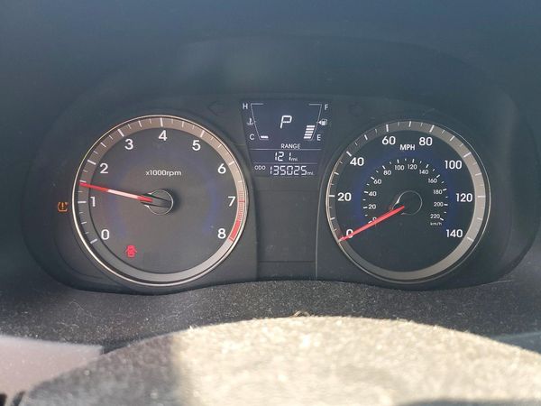 2012 HYUNDAI ACCENT GL (Middle-low grade)