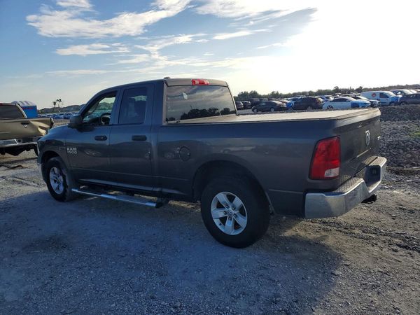 2014 RAM 1500 ST