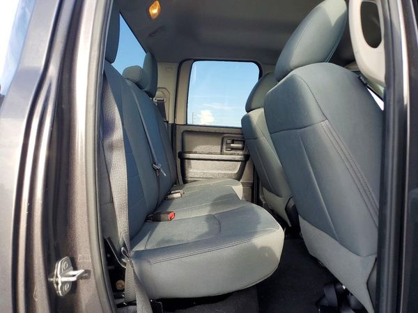 2014 RAM 1500 ST