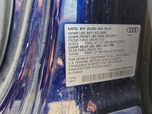 2021 AUDI Q8