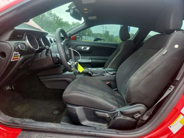 2018 FORD MUSTANG