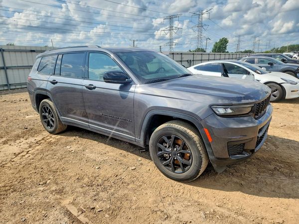 2024 JEEP CHEROKEE Laredo — Passenger 3/4