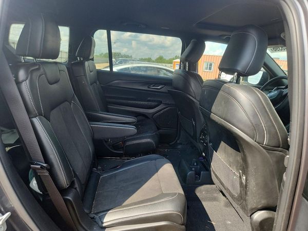 2024 JEEP CHEROKEE Laredo — PSRS