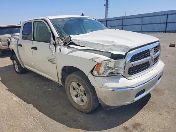 2023 RAM 1500 SLT