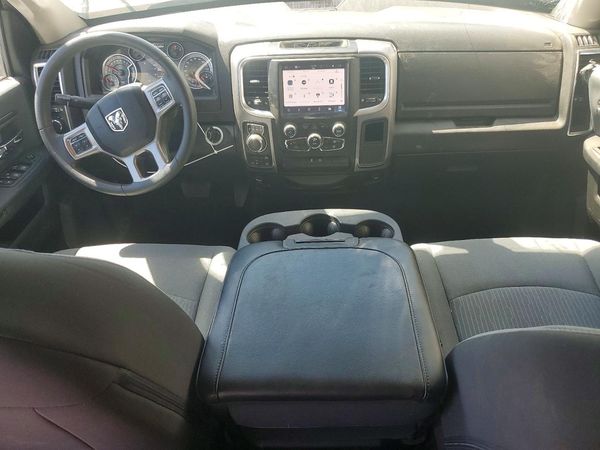 2023 RAM 1500 SLT