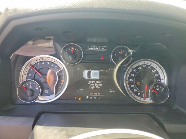 2023 RAM 1500 SLT