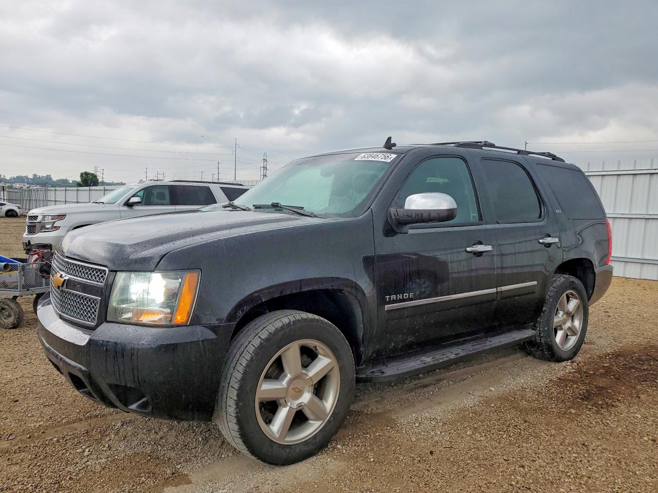 2013 CHEVROLET TAHOE LTZ — Front 3/4