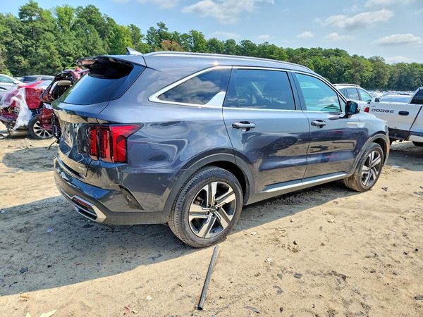 2023 KIA SORENTO