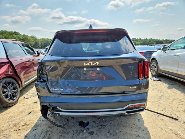 2023 KIA SORENTO