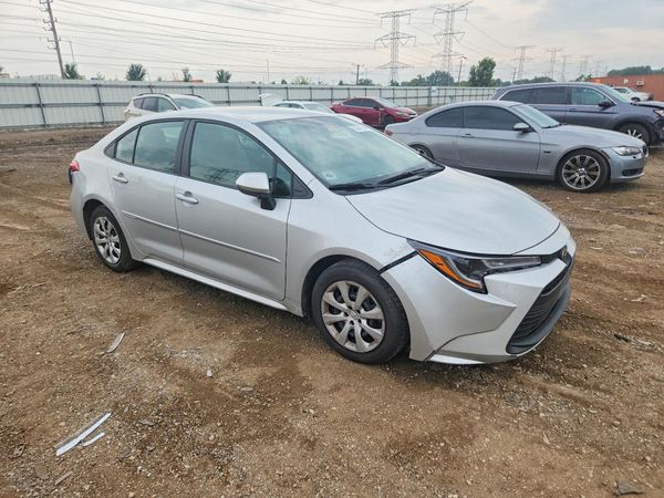 2024 TOYOTA COROLLA