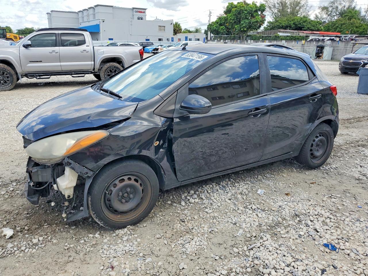 2014 MAZDA MAZDA2 Sport/GX