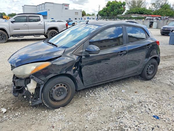 2014 MAZDA MAZDA2 Sport/GX