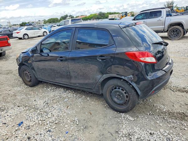 2014 MAZDA MAZDA2 Sport/GX