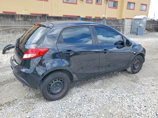 2014 MAZDA MAZDA2 Sport/GX