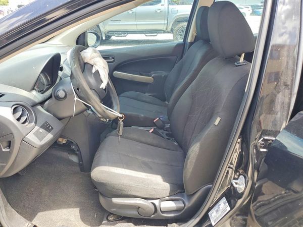 2014 MAZDA MAZDA2 Sport/GX