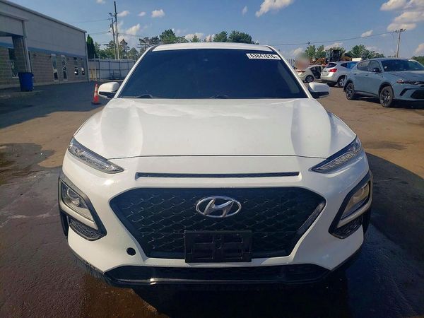 2021 HYUNDAI KONA SE
