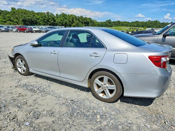 2013 TOYOTA CAMRY