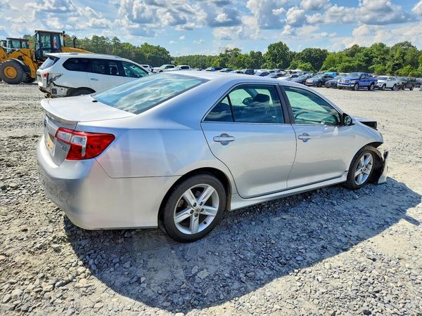 2013 TOYOTA CAMRY