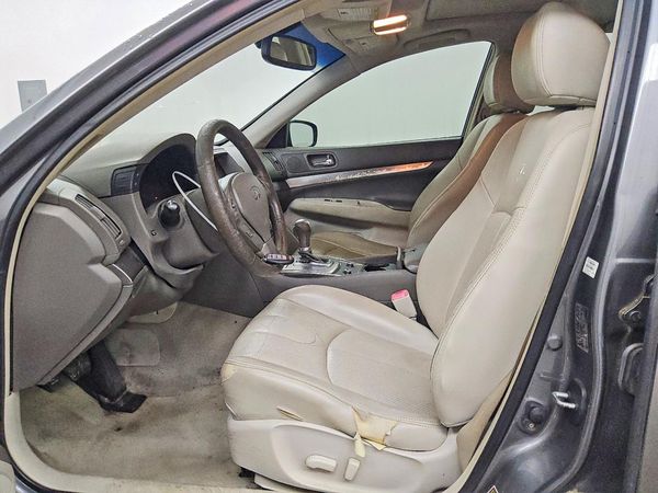 2012 INFINITI G25