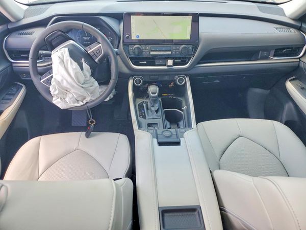 2025 TOYOTA GRAND HIGHLANDER