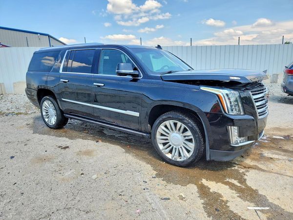 2018 CADILLAC ESCALADE