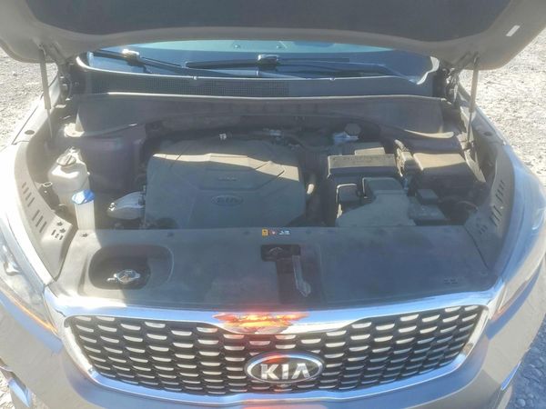 2019 KIA SORENTO SX, SXL