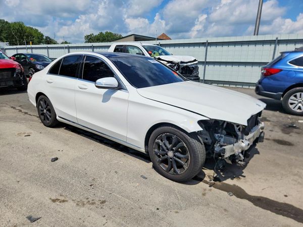 2016 MERCEDES-BENZ C C300