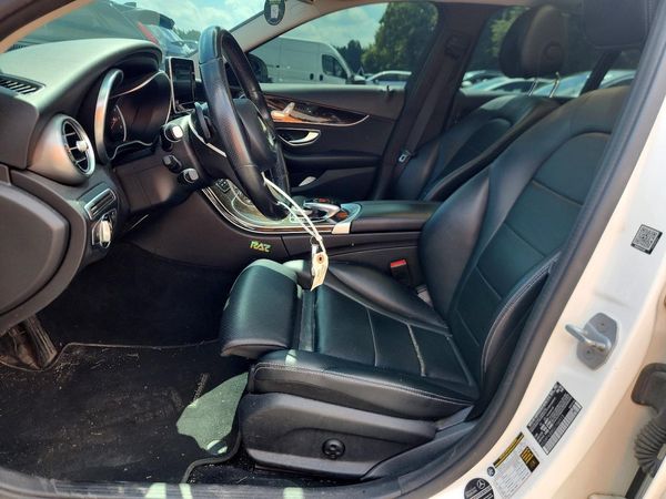 2016 MERCEDES-BENZ C C300