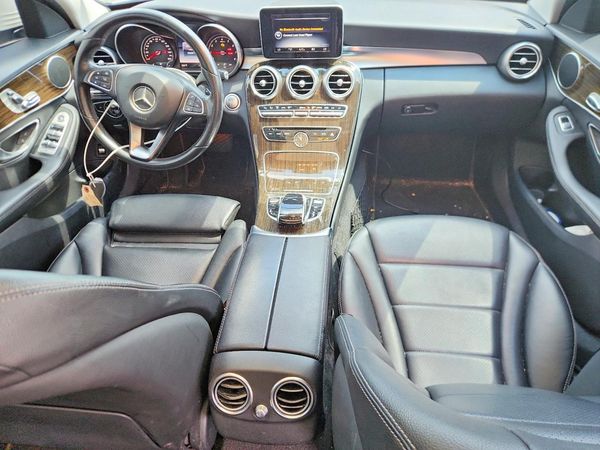 2016 MERCEDES-BENZ C C300