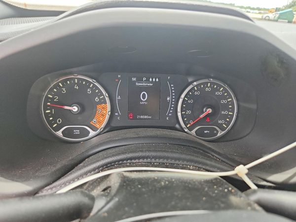 2019 JEEP RENEGADE LATITUDE 4X2