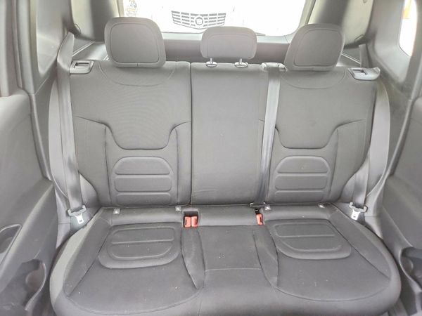 2019 JEEP RENEGADE LATITUDE 4X2